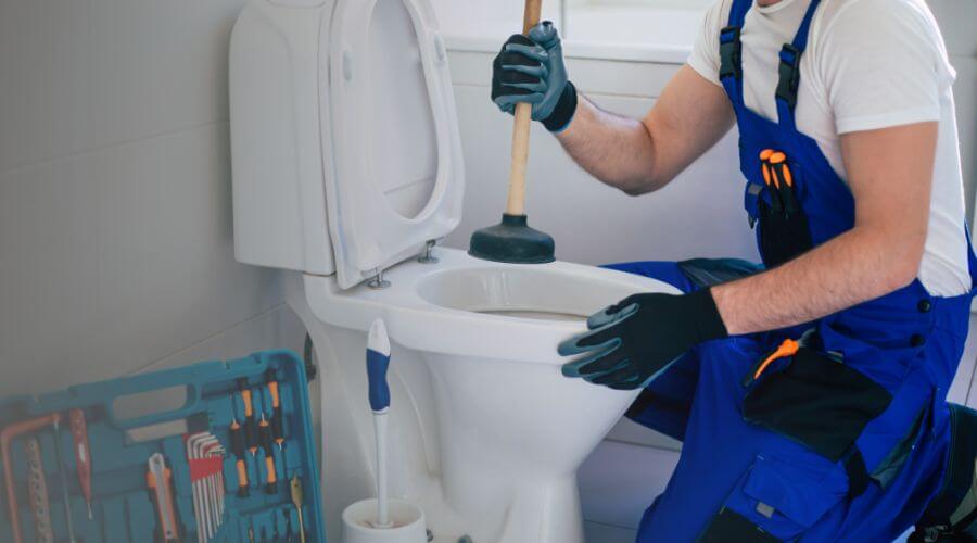 Expert burst pipe repair services in Cape Girardeau, MO
